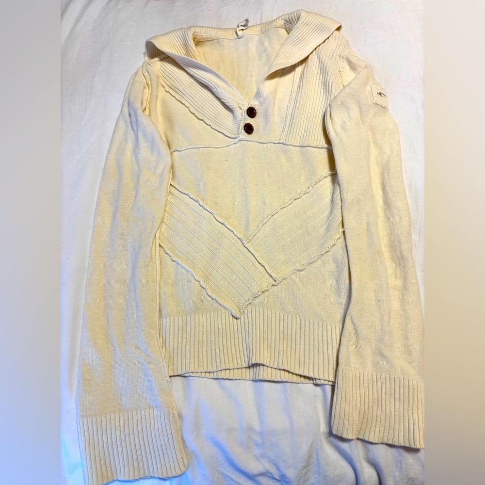 O’Neil sweater
